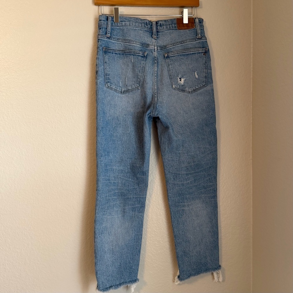 Madewell Women’s Classic Straight High Rise Distressed Denim Jeans, Size 27 - Picture 7 of 11